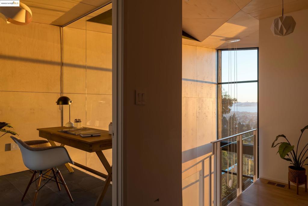 BERKELEY HILLS - Residential