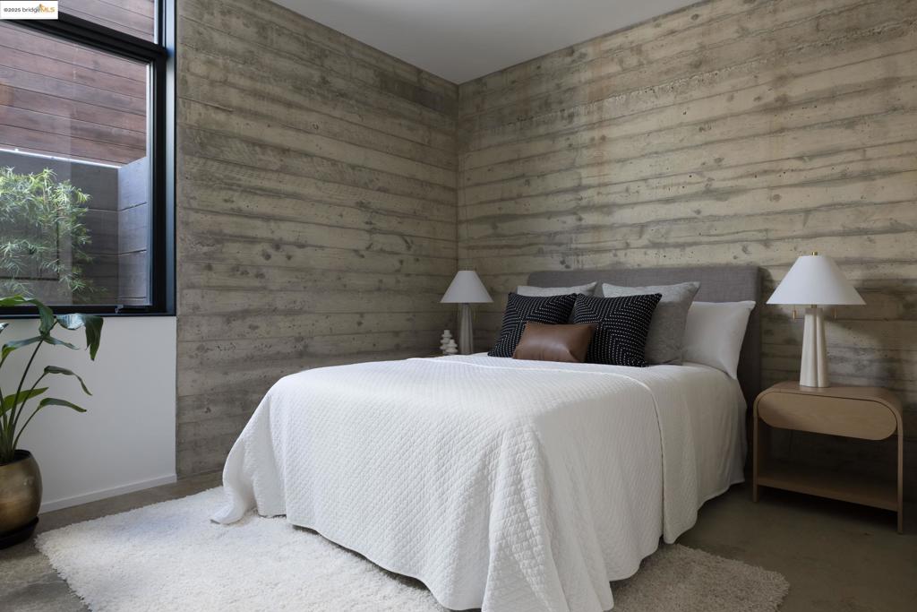 BERKELEY HILLS - Residential