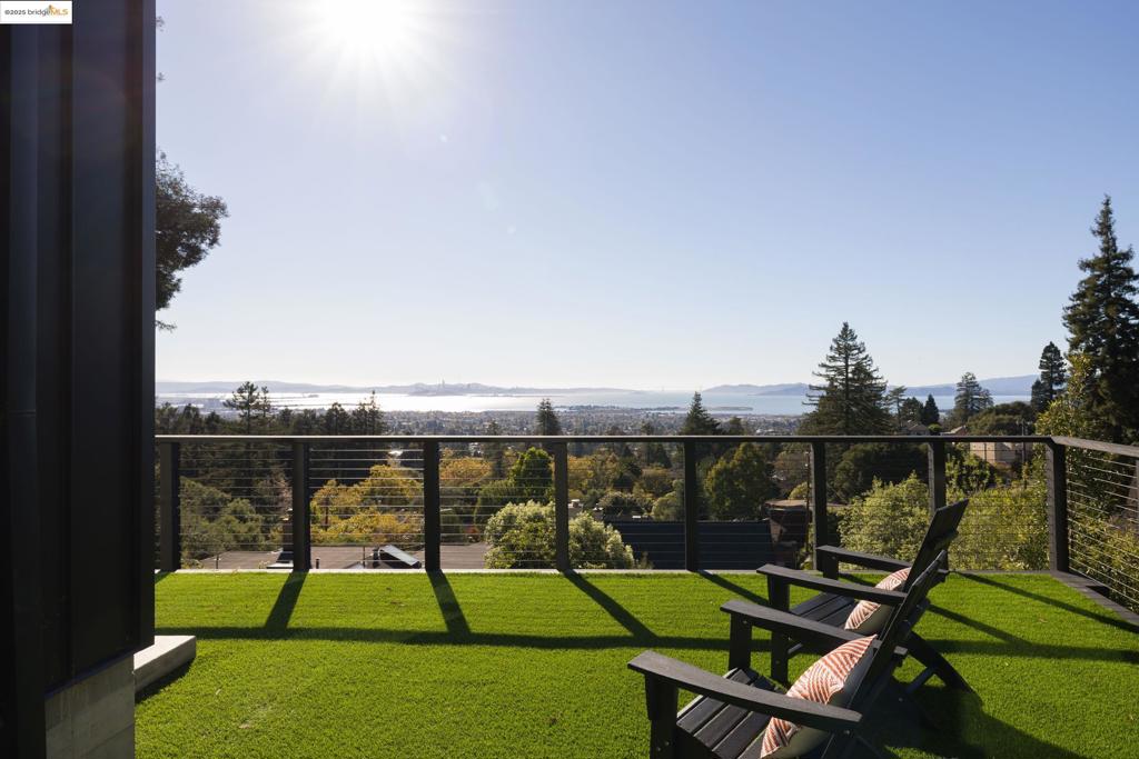 BERKELEY HILLS - Residential