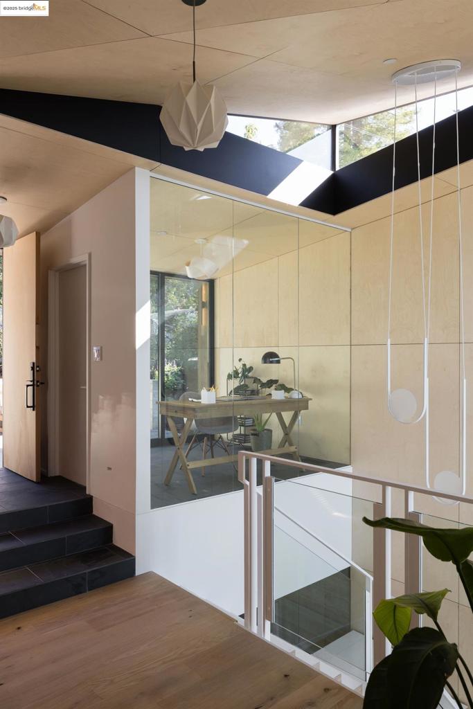 BERKELEY HILLS - Residential