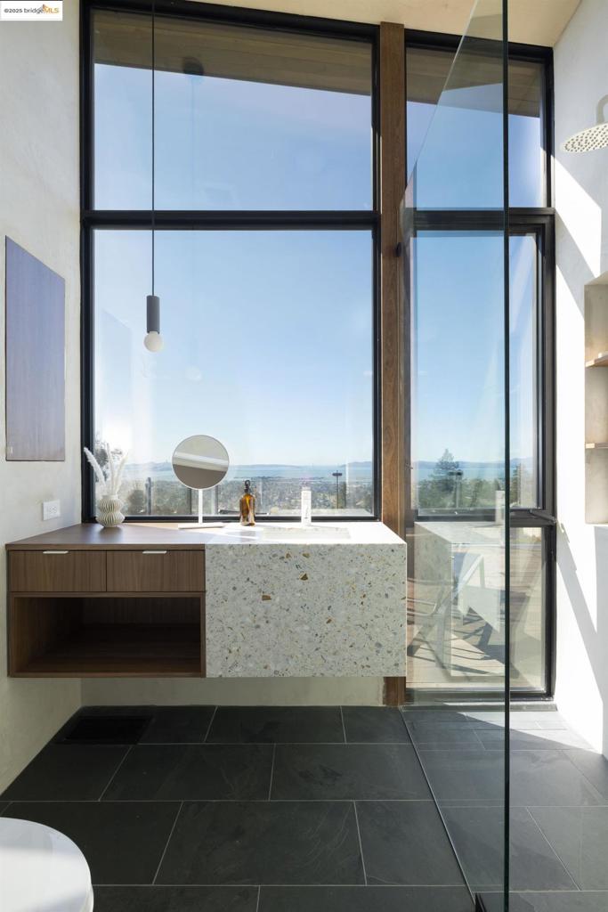 BERKELEY HILLS - Residential