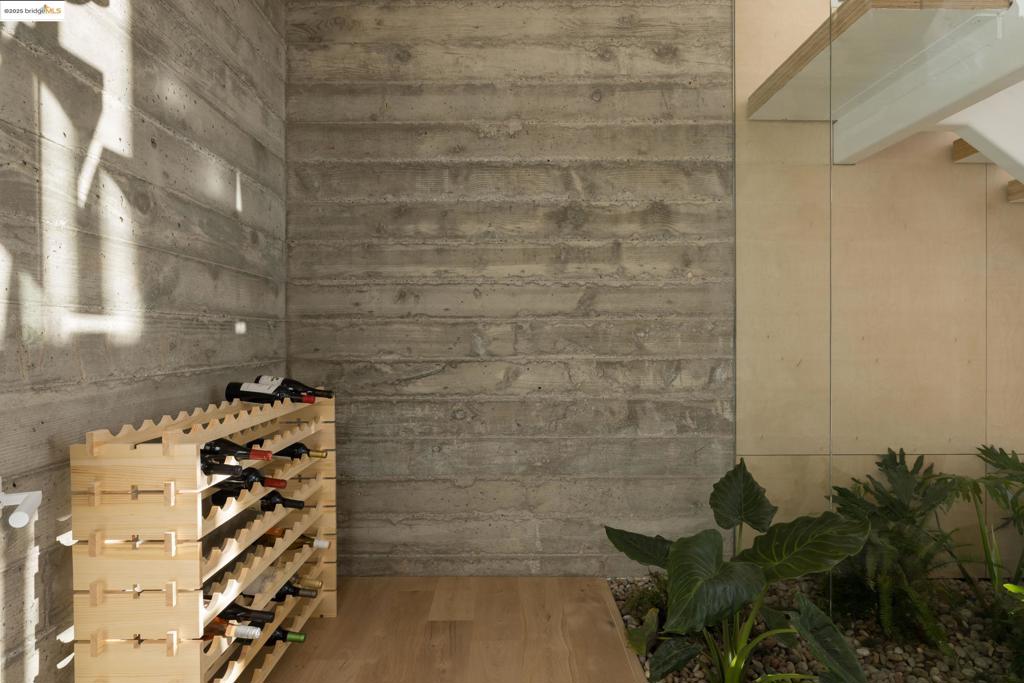 BERKELEY HILLS - Residential