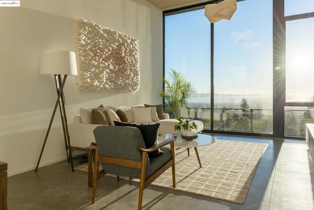 BERKELEY HILLS - Residential