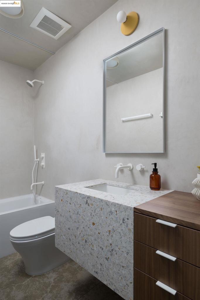 BERKELEY HILLS - Residential