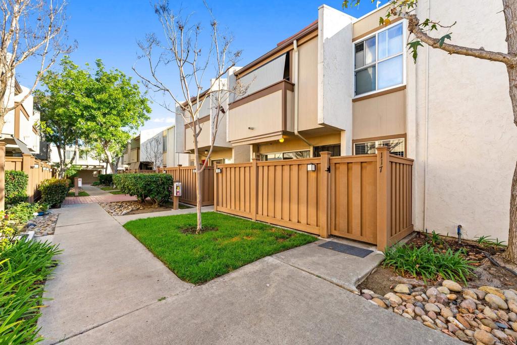 3549 Castle Glen Drive 117