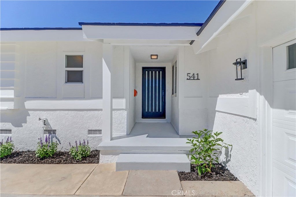541 Ronwood