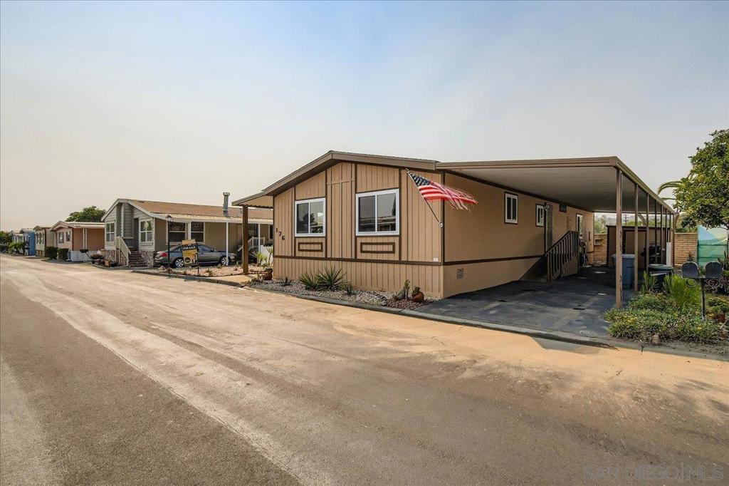 11949 Riverside Dr 176