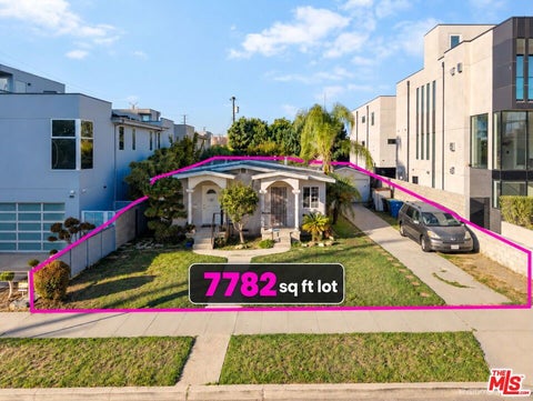 Photo of 2049 Purdue Avenue, Los Angeles, CA 90025 (MLS # 26997377)
