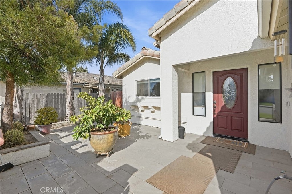 4895 Ruby Crest Court