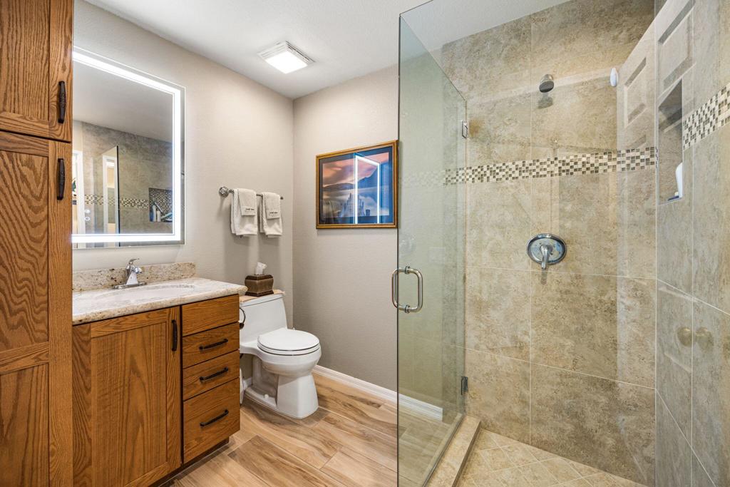 Palm Royale - Residential