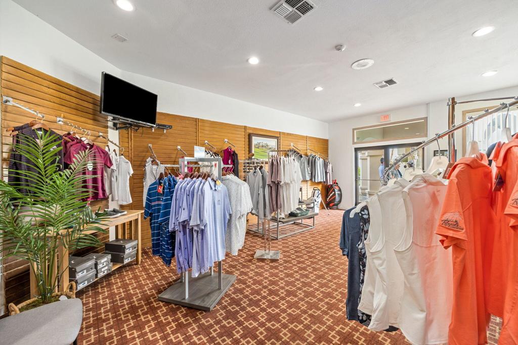 Palm Royale - Residential