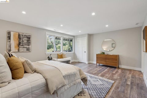 Tiny photo for 22 Littlewood Drive DR, Piedmont, CA 94611 (MLS # 41151572)