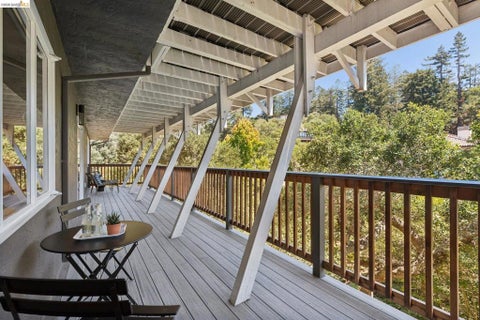 Tiny photo for 22 Littlewood Drive DR, Piedmont, CA 94611 (MLS # 41151572)