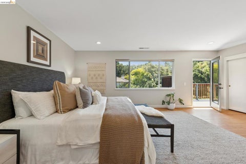 Tiny photo for 22 Littlewood Drive DR, Piedmont, CA 94611 (MLS # 41151572)