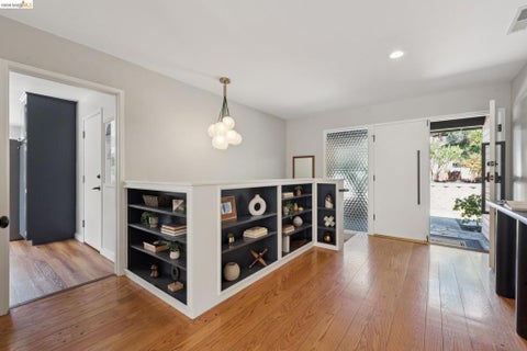 Tiny photo for 22 Littlewood Drive DR, Piedmont, CA 94611 (MLS # 41151572)