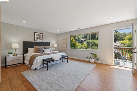 Tiny photo for 22 Littlewood Drive DR, Piedmont, CA 94611 (MLS # 41151572)