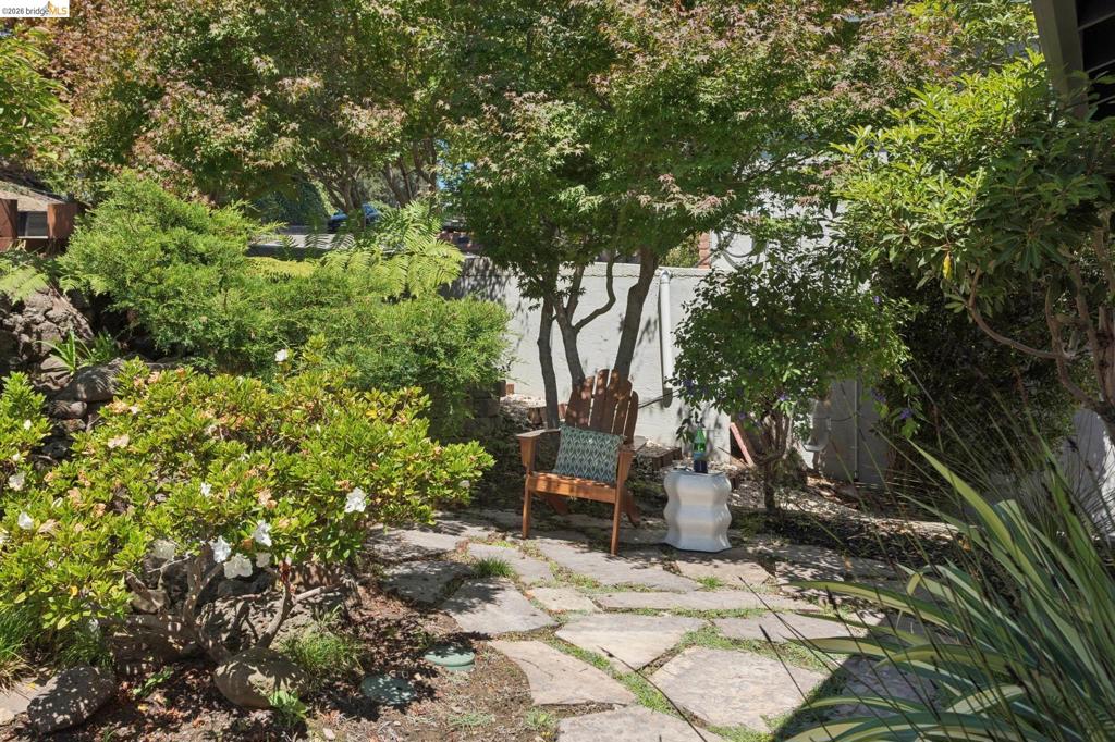 22 Littlewood Drive