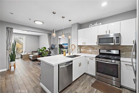 1801 E Katella Anaheim CA 92805