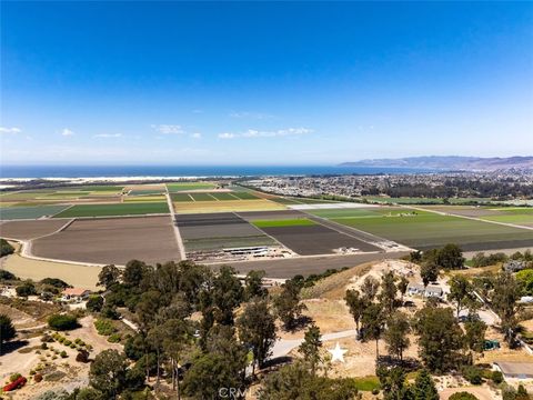 Photo of 0 0 Castle Bluff Rd., Arroyo Grande, CA 93420 (MLS # SC25199240) Photo of 0 0 Castle Bluff Rd., Arroyo Grande, CA 93420 (MLS # SC25199240)
