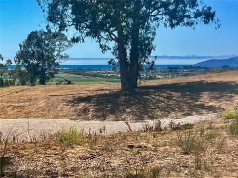 Tiny photo for 0 0 Castle Bluff Rd., Arroyo Grande, CA 93420 (MLS # SC25199240)
