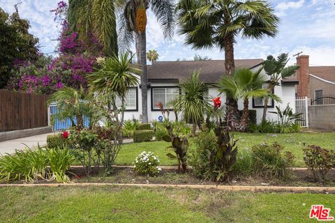 Photo of 14843 Morrison Street, Sherman Oaks, CA 91403 (MLS # 26686011)