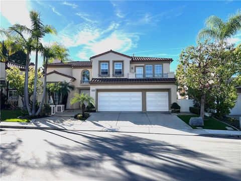 Photo of 12390 Fairbanks Dr, Tustin, CA 92782 (MLS # PW26055617)