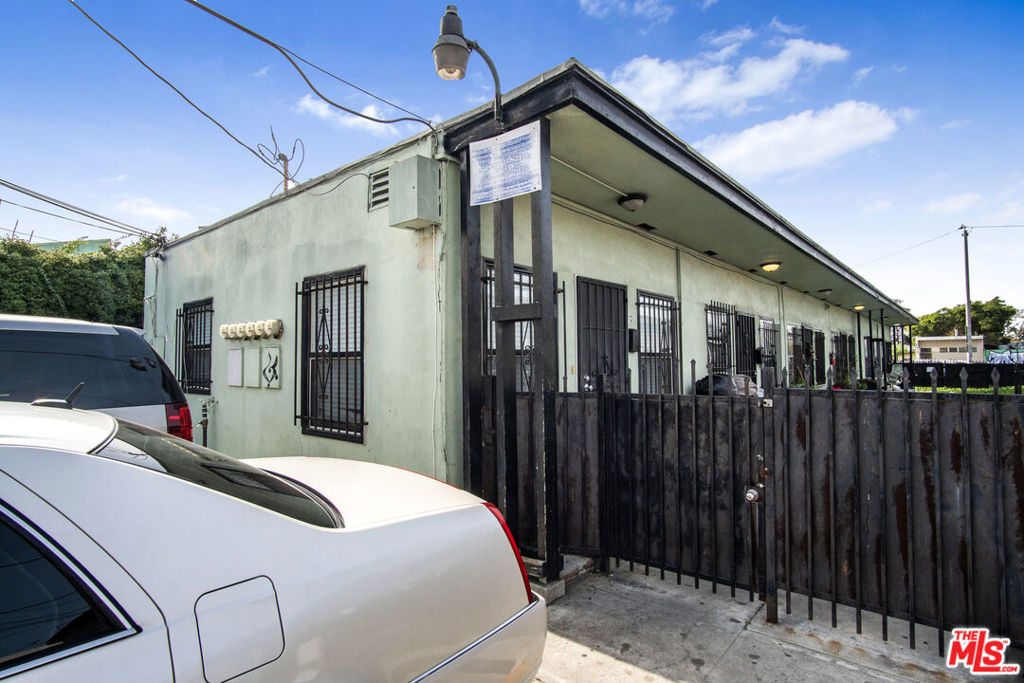 15412 S Atlantic Avenue