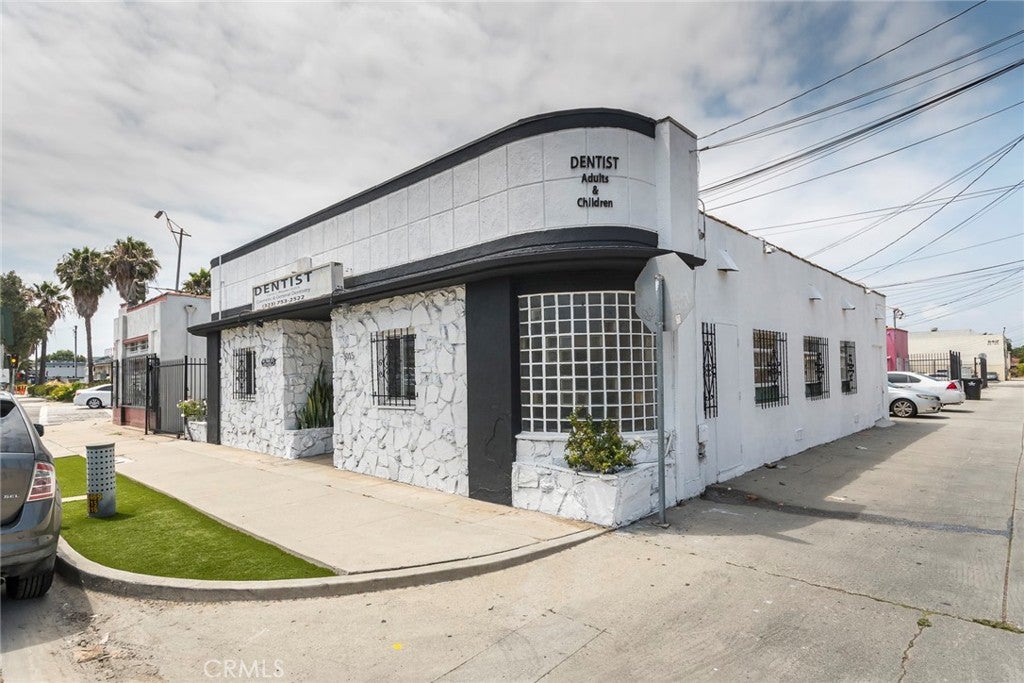 3015 W 85th