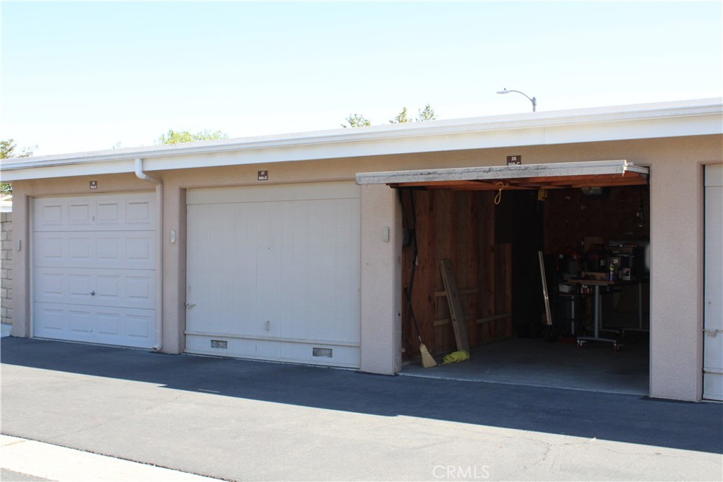 Huntington Landmark Townhomes (HLAN) - Residential