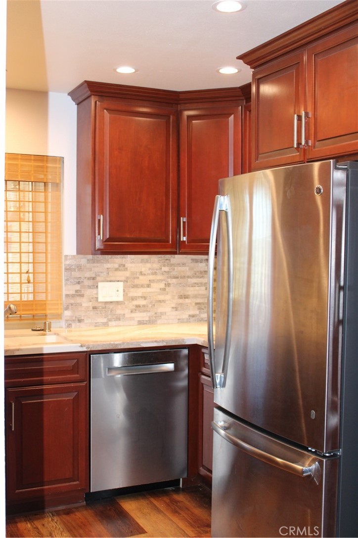 Huntington Landmark Townhomes (HLAN) - Residential