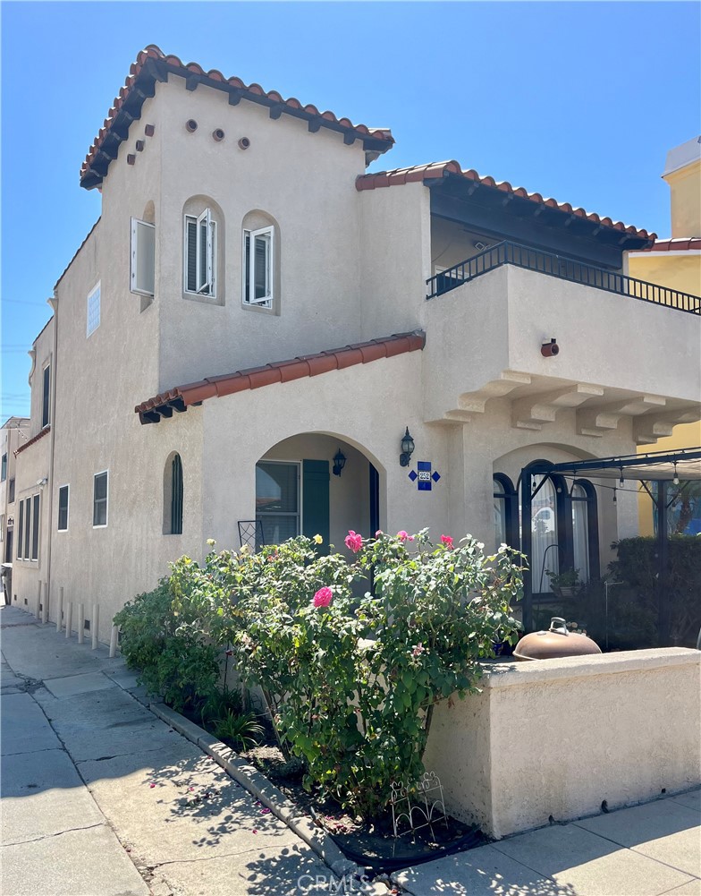 252 Corona Avenue