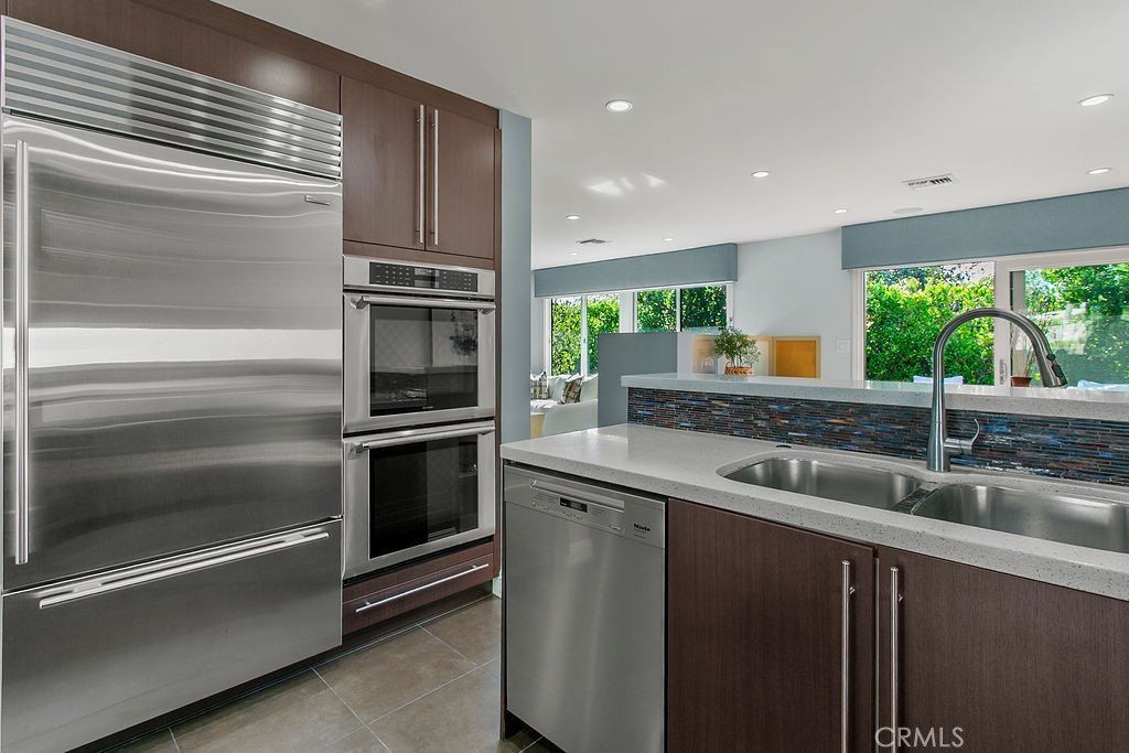 Eastbluff - Lusk (EBLK) - Residential