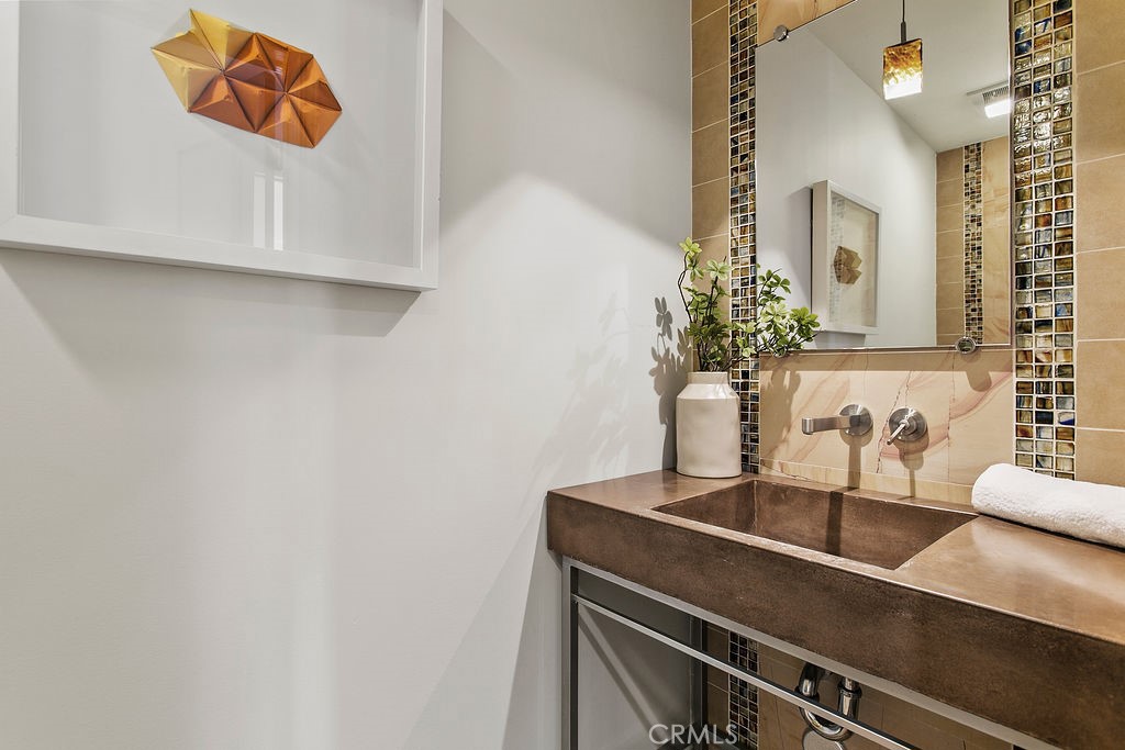Eastbluff - Lusk (EBLK) - Residential
