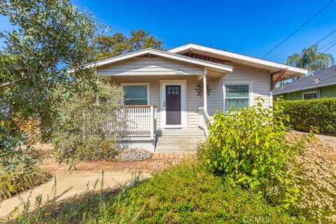 Photo of 4951 Park Place, Yorba Linda, CA 92886 (MLS # TR26071140)