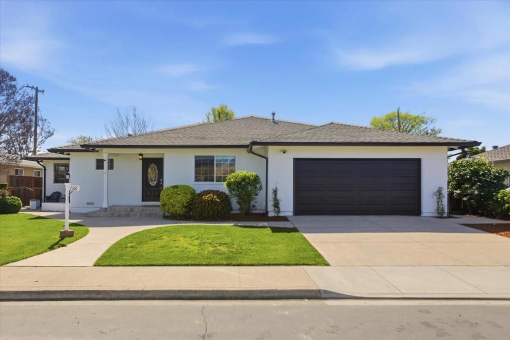 Photo of 1766 Cherry Grove Drive, San Jose, CA 95125 (MLS # ML82039139)