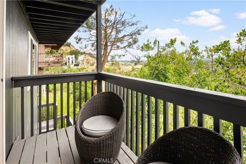 Tiny photo for 8462 Hillcroft Drive, West Hills, CA 91304 (MLS # SR26109006)