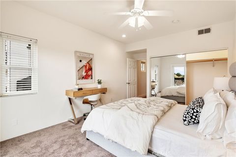 Tiny photo for 8462 Hillcroft Drive, West Hills, CA 91304 (MLS # SR26109006)