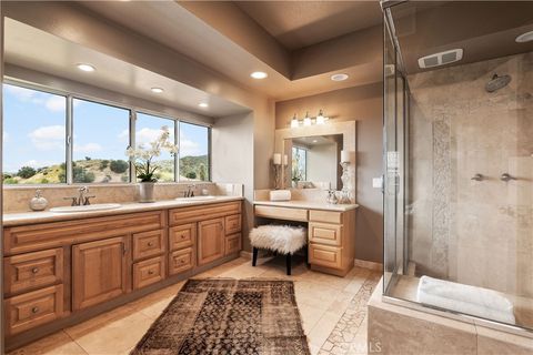 Tiny photo for 8462 Hillcroft Drive, West Hills, CA 91304 (MLS # SR26109006)
