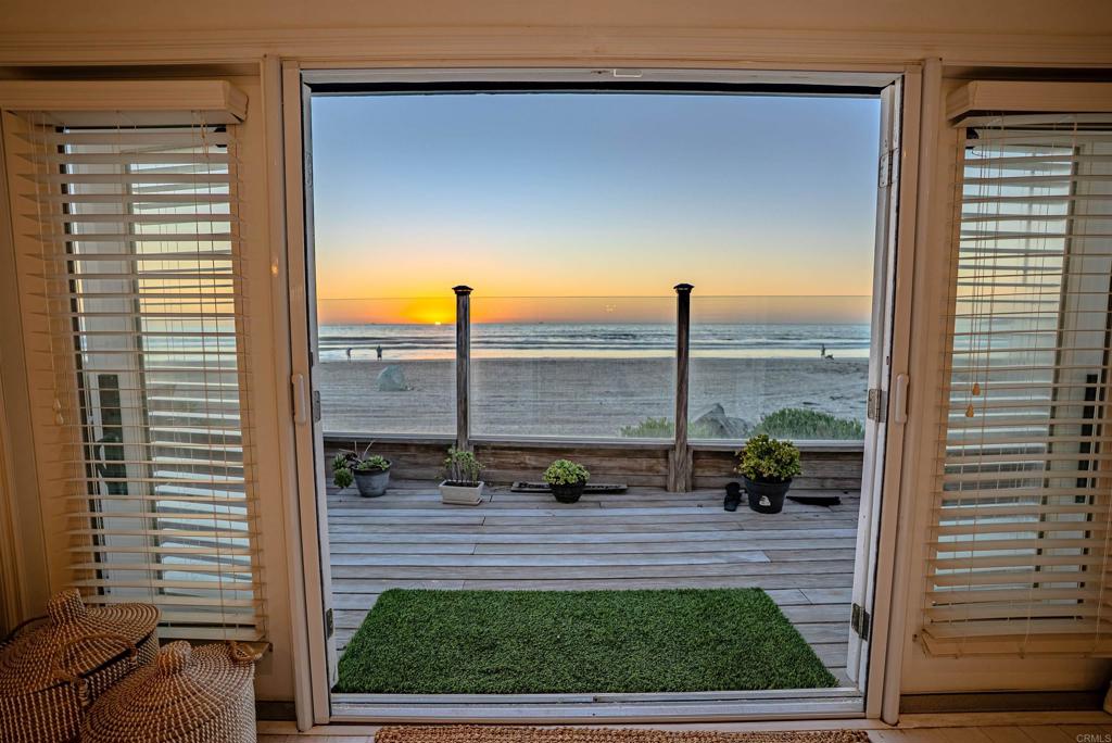 622 Ocean Lane