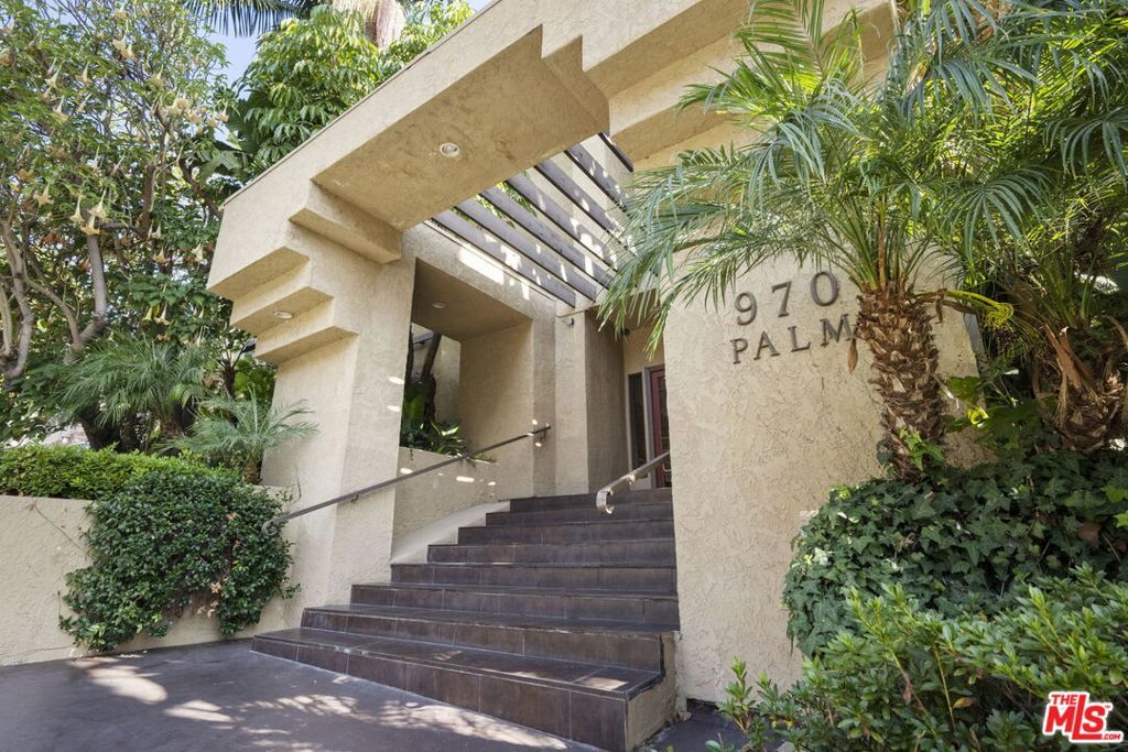 Photo of 970 Palm Avenue #218, West Hollywood, CA 90069 (MLS # 26637473)