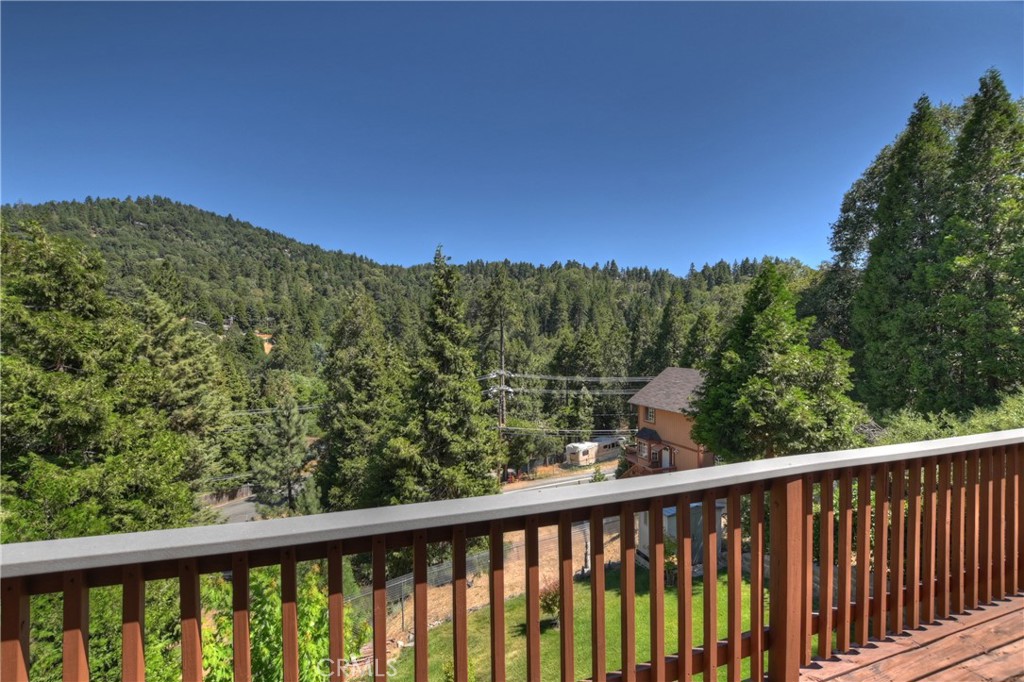 Crestline (CRES) - Residential