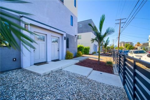 1423 New Hampshire Avenue Los Angeles CA 90006