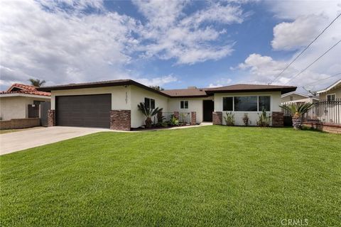 Photo of 1307 Highland Avenue, Colton, CA 92324 (MLS # CV26078920)