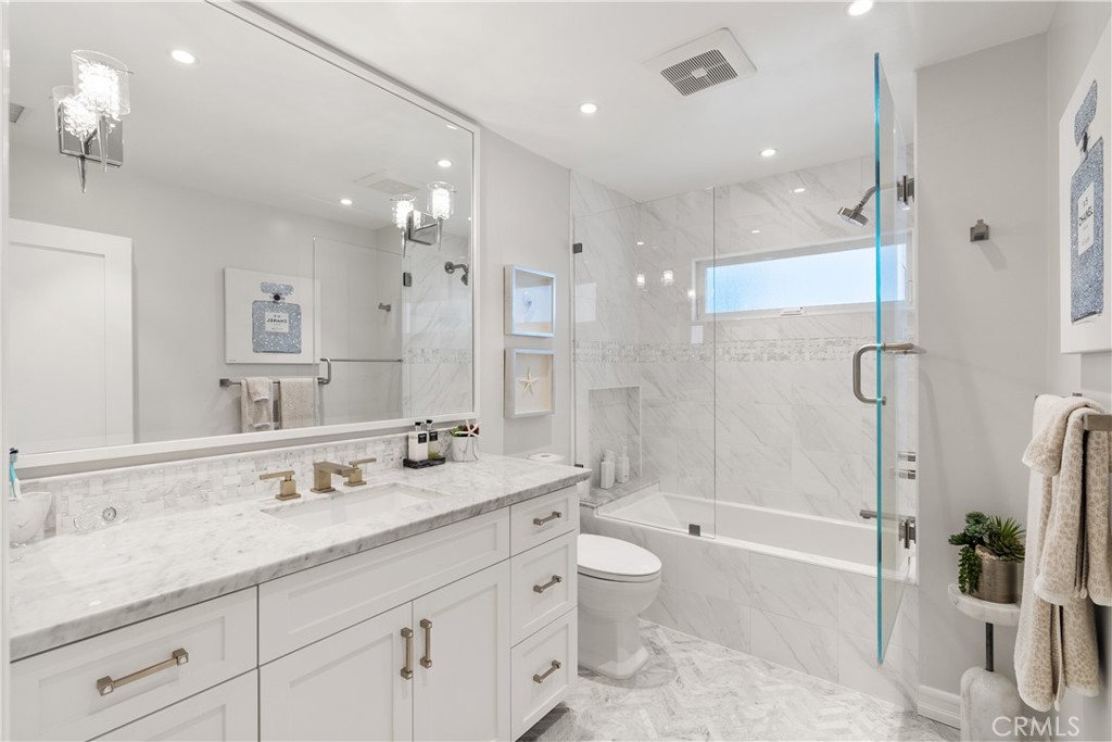 Bayshores (BSHR) - Residential