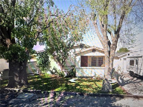 Photo of 417 W Sandison ST, Los Angeles, CA 90744 (MLS # PW26172552)