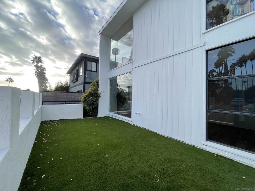 La Jolla - Residential Lease