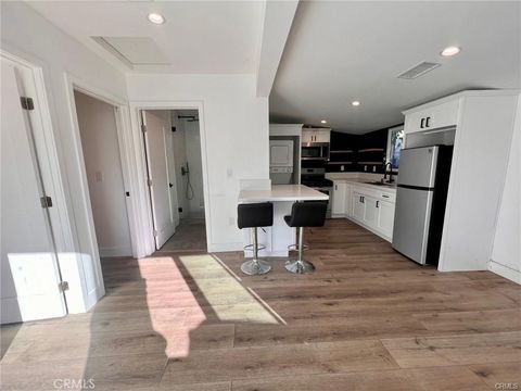 Photo of 19521 Welby Way, Reseda, CA 91335 (MLS # SR26101133)