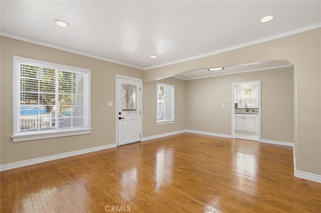 428 W 98th