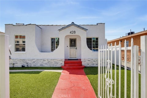 Photo of 428 W 98th ST, Los Angeles, CA 90003 (MLS # SB26200973)