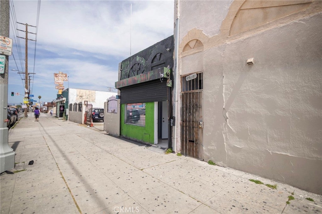 7916 S Central